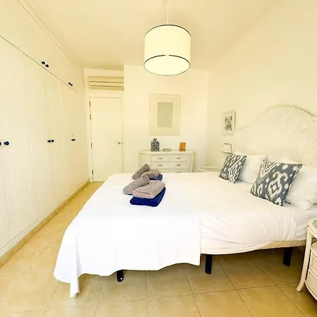 Surf House Meloneras