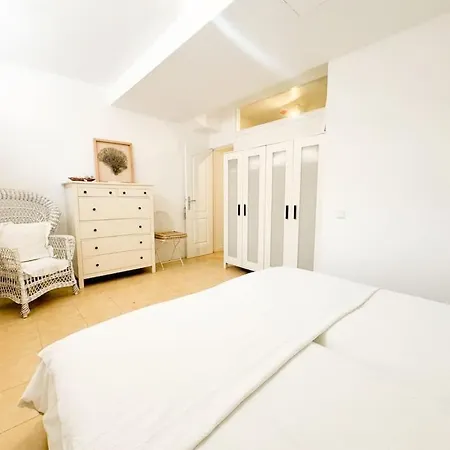 בית נופש Surf House Meloneras San Bartolomé